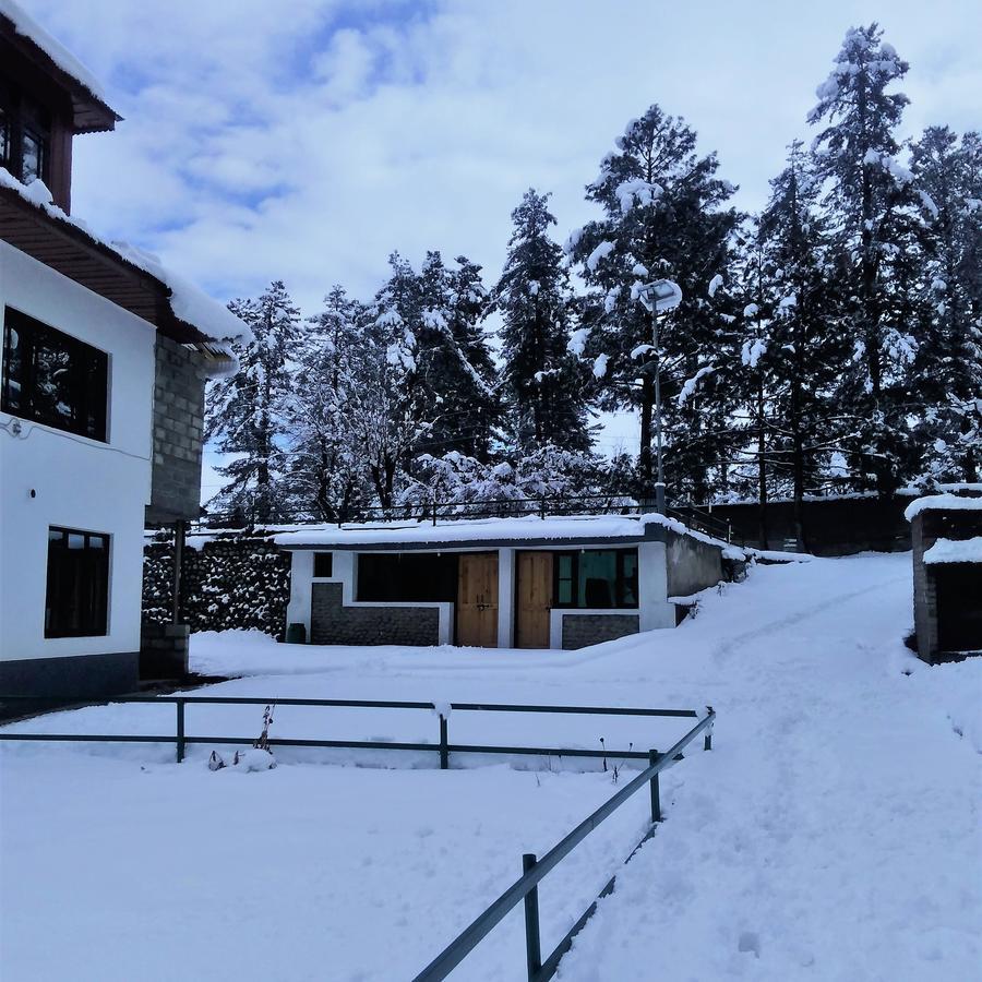 Hotel Gulmarg House Zewnętrze zdjęcie